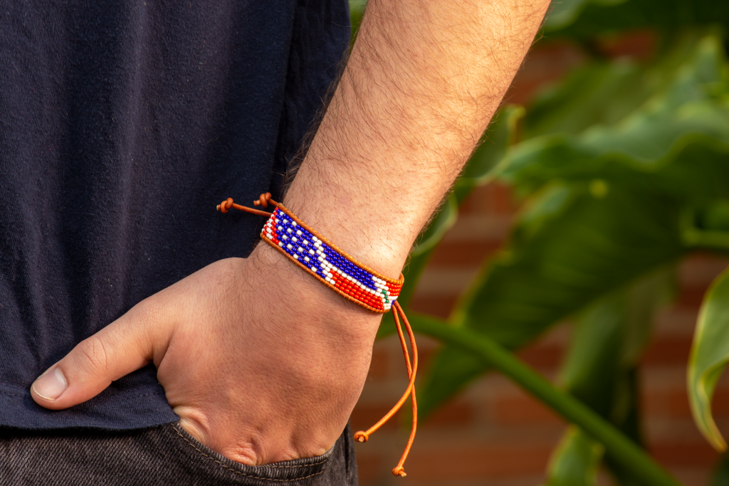 DOMINICANA AND US 2GATHER